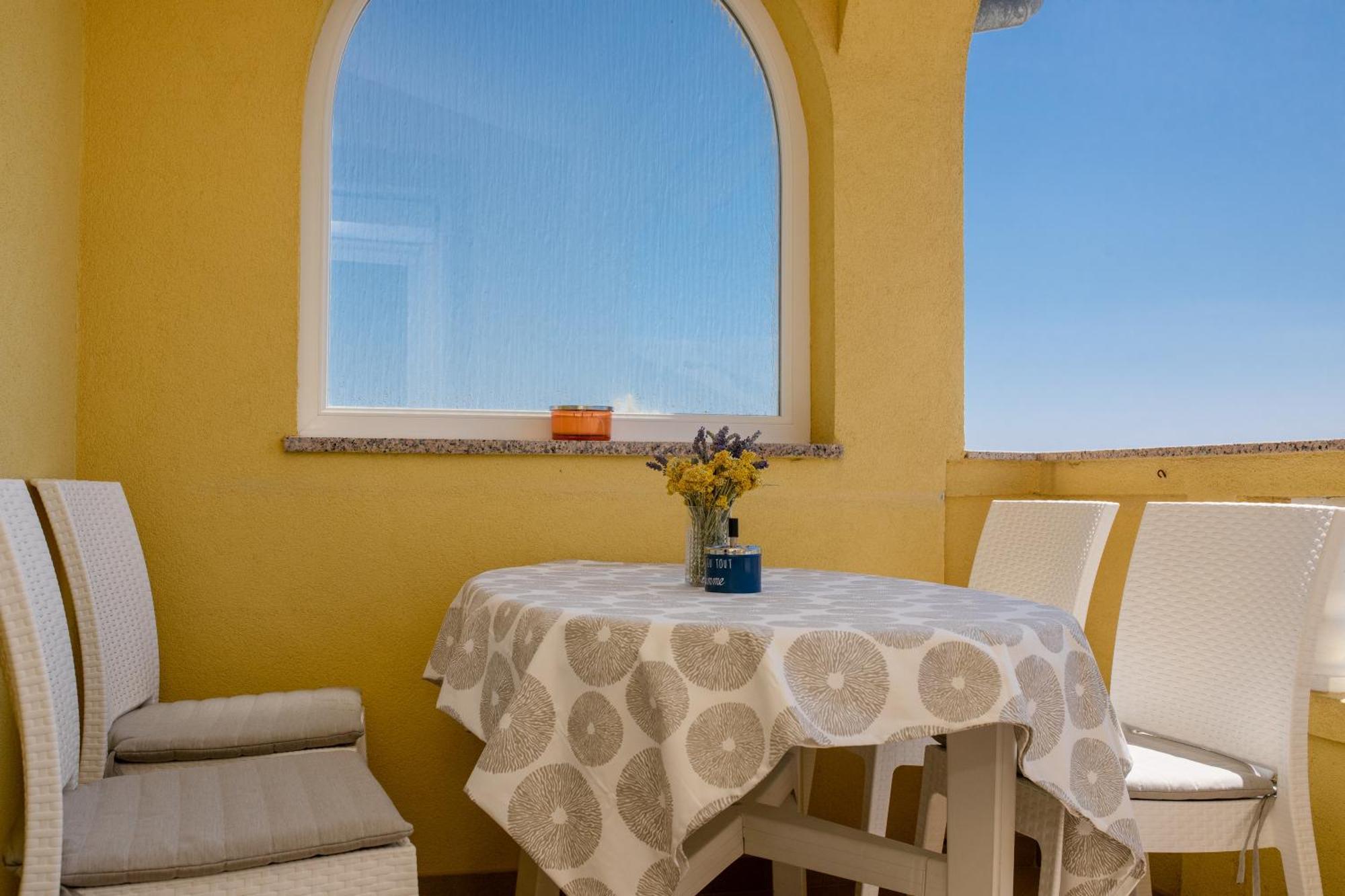Casa Surya - Apartments With Sea View And Swimming Pool Barbat na Rabu Exterior photo