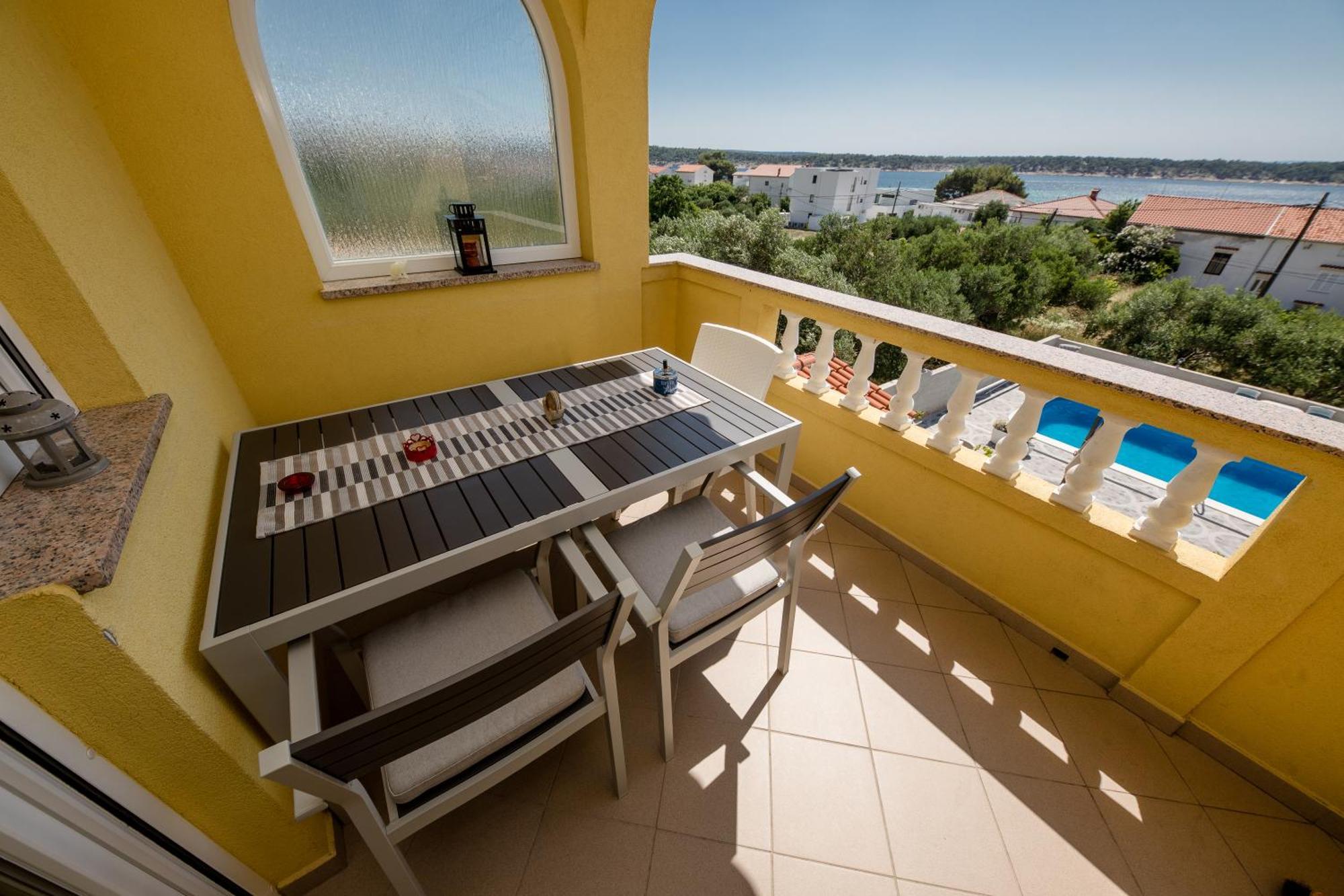 Casa Surya - Apartments With Sea View And Swimming Pool Barbat na Rabu Exterior photo